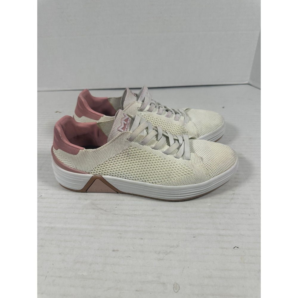 Mark Nason Skechers A-Line Pointed White Pink Knit Sneakers 133315 Womens 8